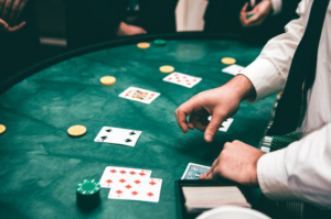 live poker